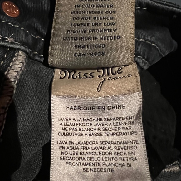 Miss Me Ankle Skinny - Picture 6 of 6